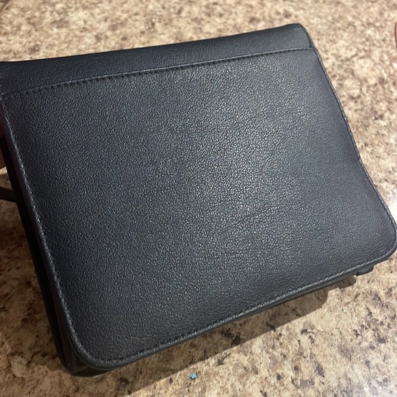 VINTAGE CROSSBODY - Picture 7 of 9